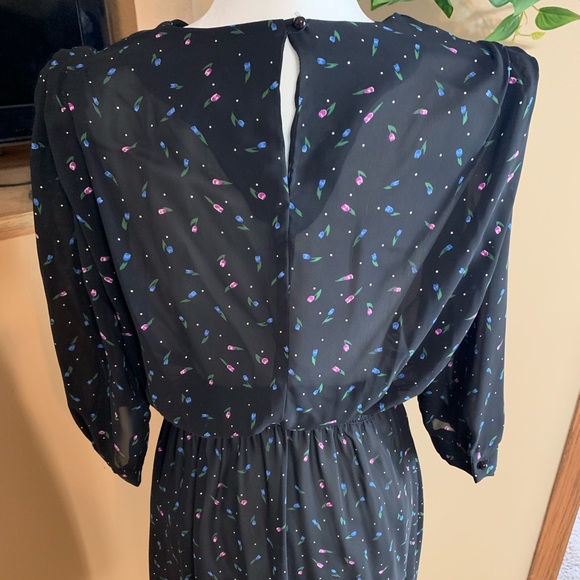 Vintage Floral Dress - Picture 4 of 5